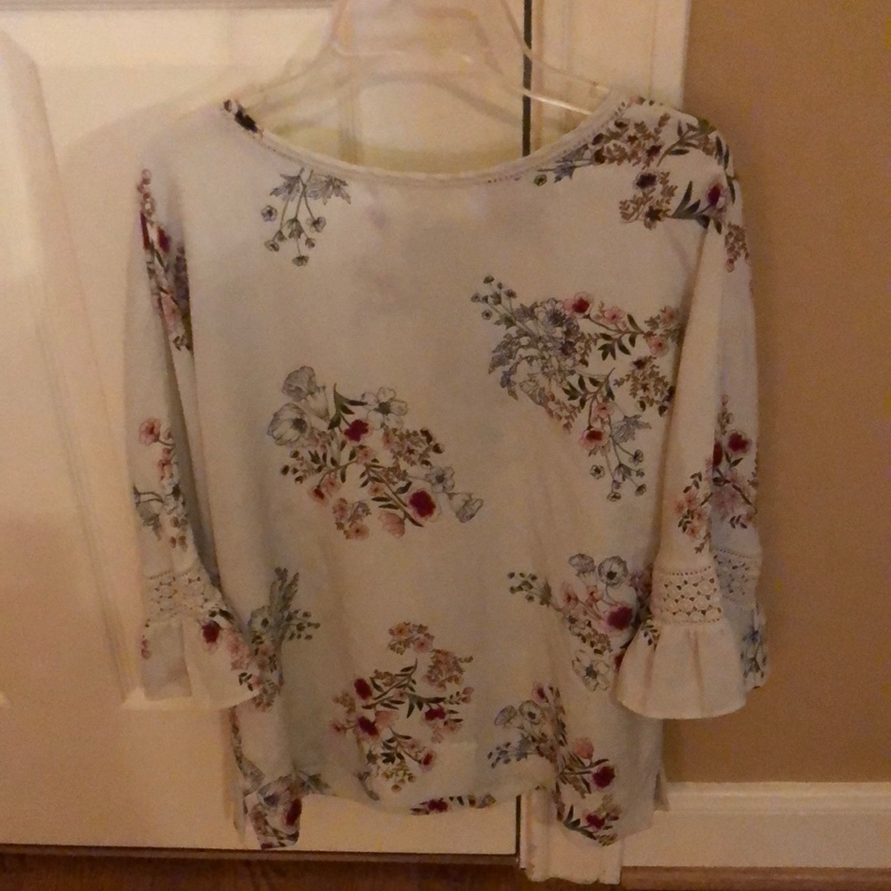Lovely floral top